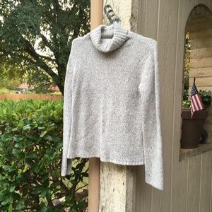 Carolyn Taylor Gray Turtleneck Sweater